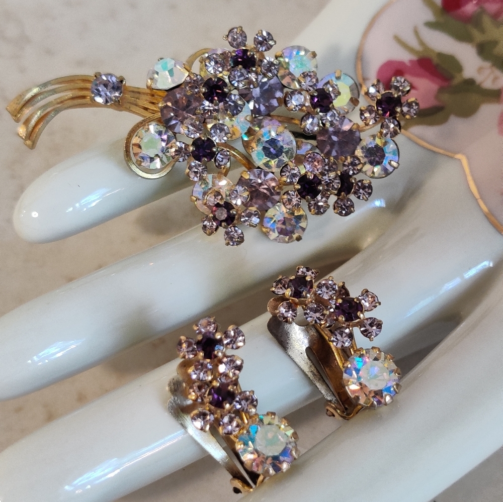 Made in Austria Forget-me-not Floral Bouquet Set